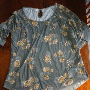 Christopher & Banks size L green shirt